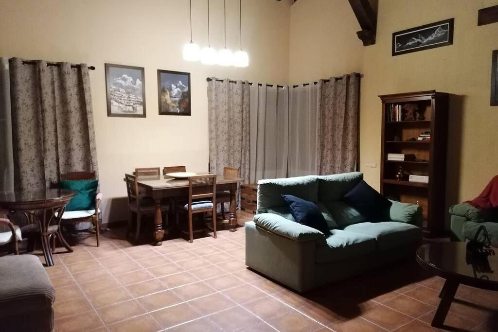 Вилла Casa Namaste - Ортигоса-дель-Монте Экстерьер фото